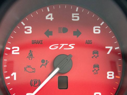 Used 2015 Porsche 911 Carrera 4 GTS image 27