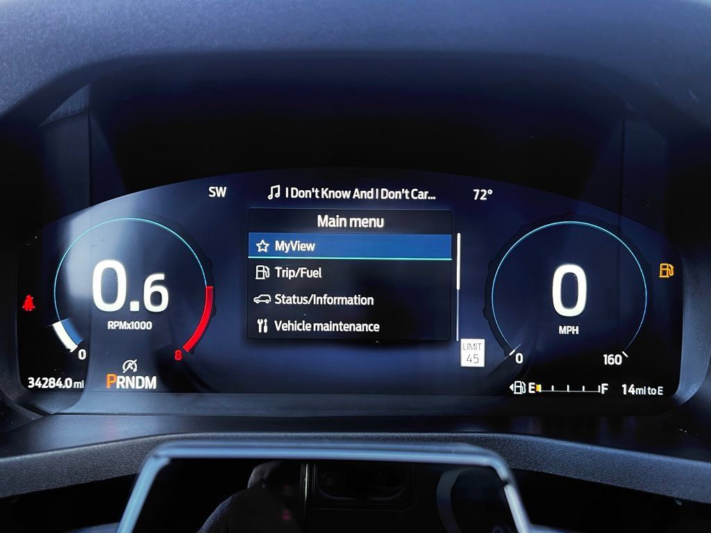 Used 2025 Ford Explorer ST RWD image 30