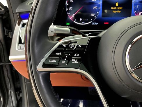 Certified 2023 Mercedes-Benz S 500 4MATIC image 11