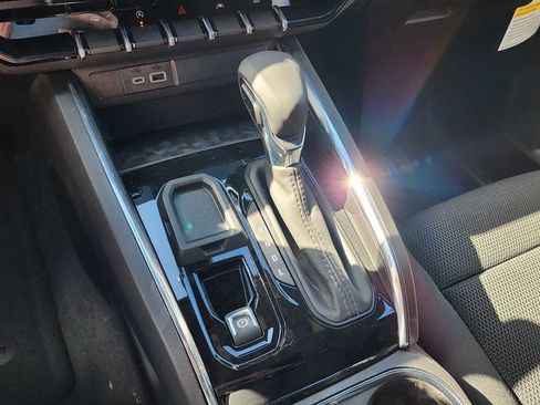 New 2026 GMC Canyon Elevation w/ Convenience Package image 30