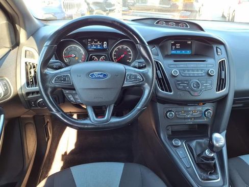 Used 2016 Ford Focus ST image 8