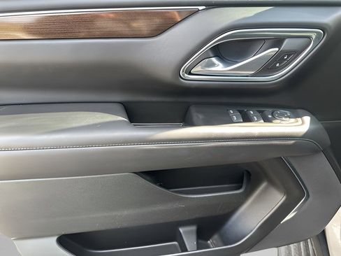 Certified 2023 GMC Yukon SLE image 12