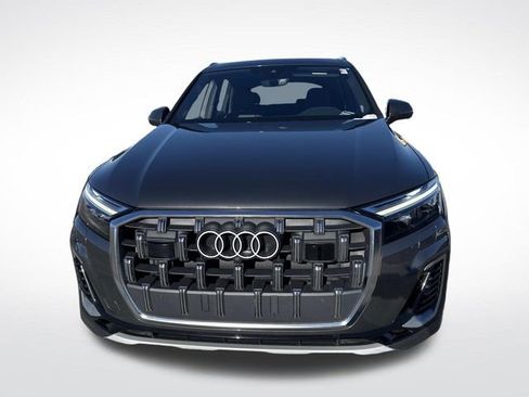 Used 2025 Audi Q7 3.0T Premium Plus image 13