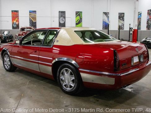 Used 1996 Cadillac Eldorado Touring image 4