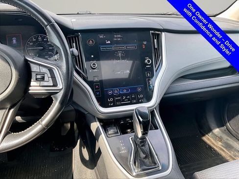 Used 2022 Subaru Outback Premium AWD/4WD image 6