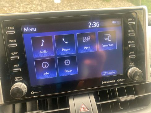 Used 2019 Toyota RAV4 XLE w/ Convenience Package AWD/4WD image 16