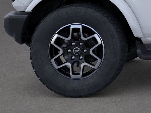 New 2025 Ford Bronco Outer Banks image 21