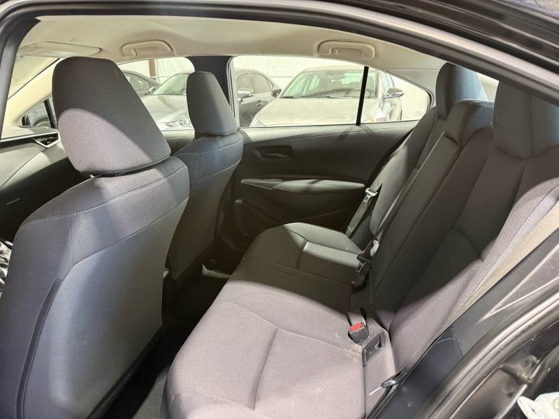 Used 2023 Toyota Corolla LE FWD image 9
