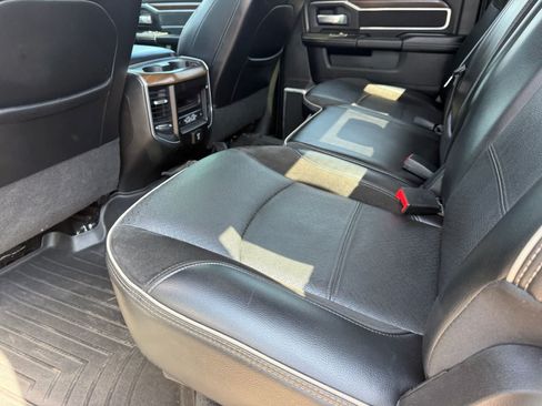 Used 2022 RAM 2500 Laramie AWD/4WD image 29