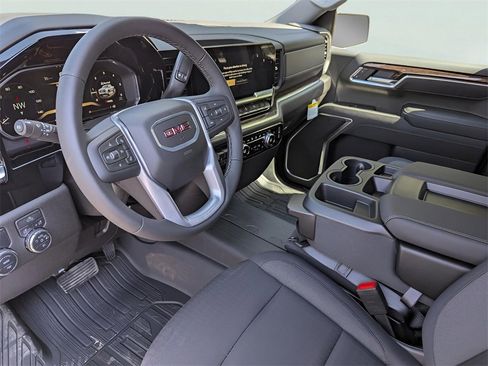 New 2026 GMC Sierra 1500 Elevation image 4