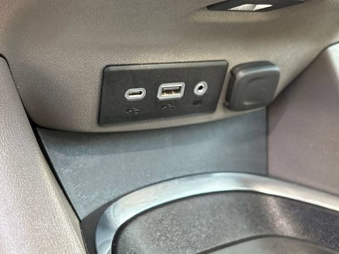 Used 2025 Chevrolet Malibu LT FWD image 19
