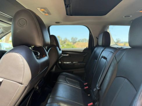 Used 2017 GMC Acadia Limited SLT FWD image 20