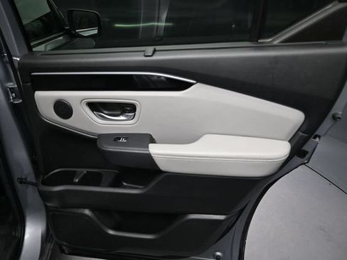 Certified 2024 Honda Pilot EX-L image 20
