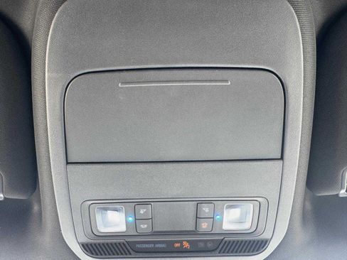 Used 2024 Ford F150 STX image 37