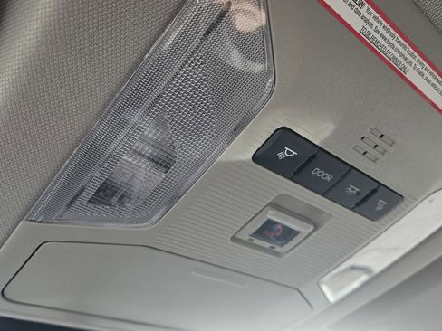 Used 2024 Toyota RAV4 LE image 15