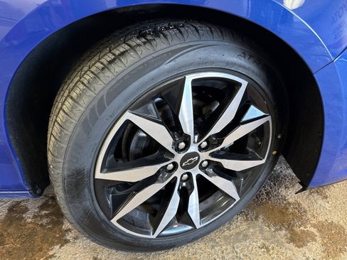 Used 2023 Chevrolet Malibu RS FWD image 11