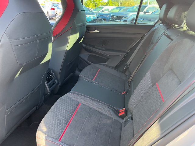 New 2026 Volkswagen GTI SE FWD image 13