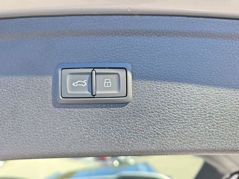 Certified 2025 Audi Q5 2.0T Premium Plus w/ Premium Plus Package image 13