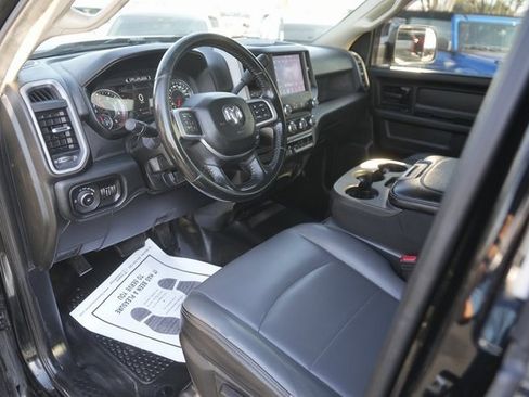 Used 2020 RAM 5500 Tradesman w/ Safety Group image 8