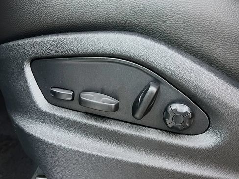 New 2026 Porsche Cayenne AWD/4WD image 22