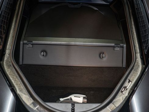 Used 2014 BMW i8 image 22