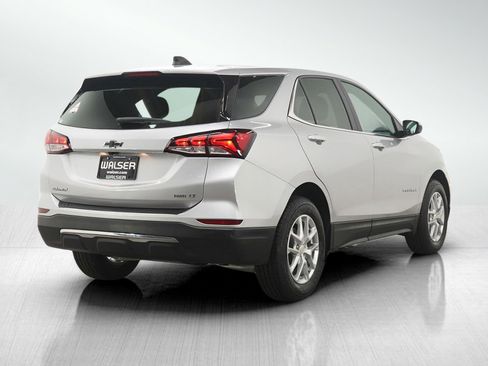 Used 2022 Chevrolet Equinox LT image 5