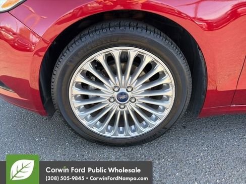 Used 2016 Ford Fusion Titanium FWD image 9