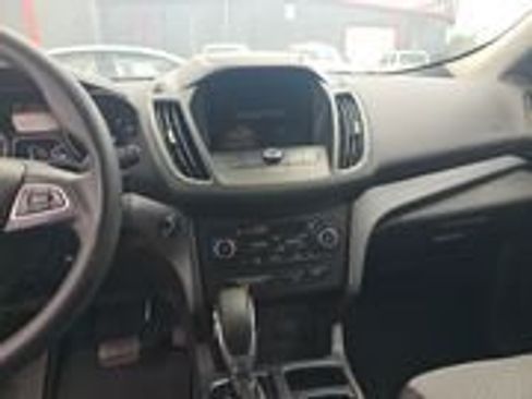 Used 2019 Ford Escape SE image 7