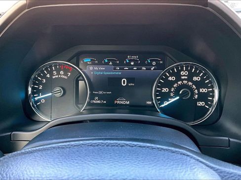 Used 2019 Ford F150 Platinum w/ Equipment Group 701A Luxury image 26