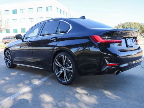 Used 2019 BMW 330i Sedan w/ Premium Package image 5