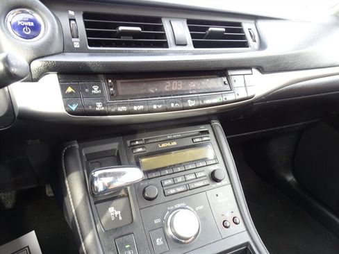 Used 2011 Lexus CT 200h Premium w/ Premium Audio Pkg FWD image 15
