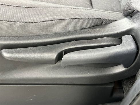 New 2026 Nissan Frontier S image 12