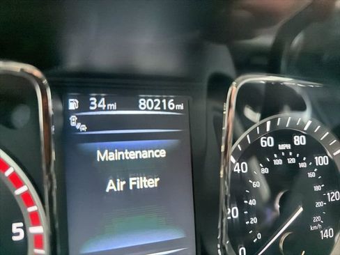 Used 2017 Nissan Titan PRO-4X w/ Pro-4x Convenience Package image 9