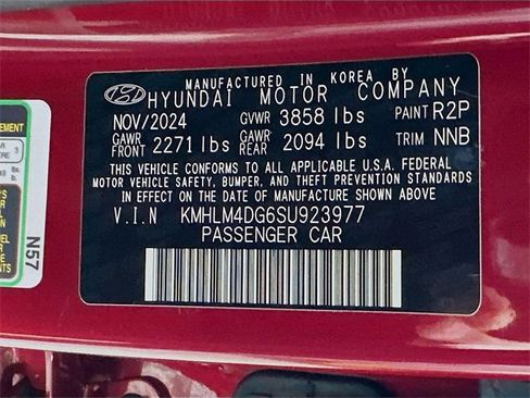 Certified 2025 Hyundai Elantra Sport w/ Cargo Package FWD image 29