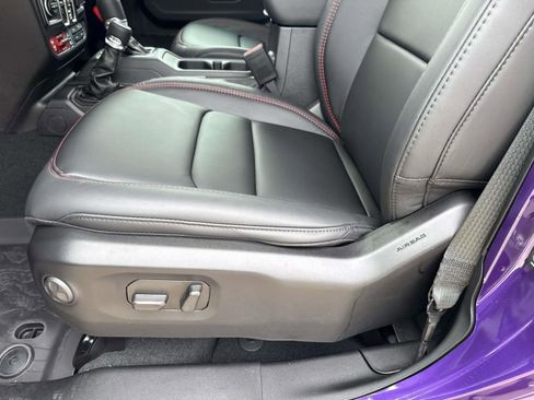 New 2026 Jeep Gladiator Rubicon image 17