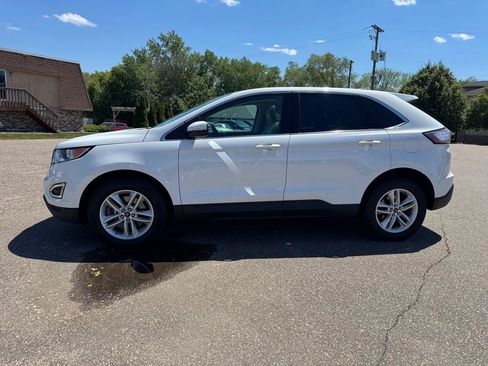 Used 2016 Ford Edge SEL w/ Equipment Group 201A AWD/4WD image 9