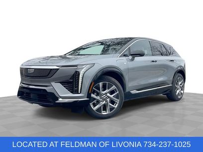 Certified 2025 Cadillac Optiq Luxury 1 w/ LPO, Floor Liner Package