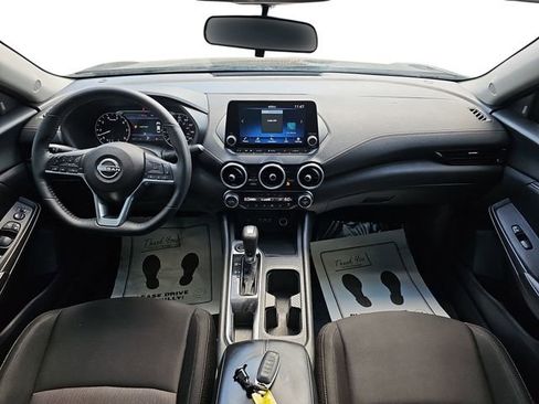 Used 2025 Nissan Sentra SV w/ All-Weather Package FWD image 13
