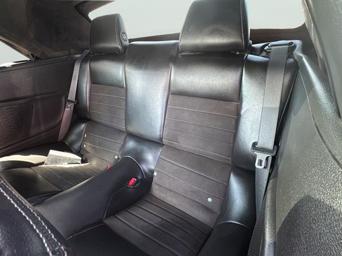 Used 2013 Ford Mustang GT Premium w/ Electronics Pkg RWD image 33