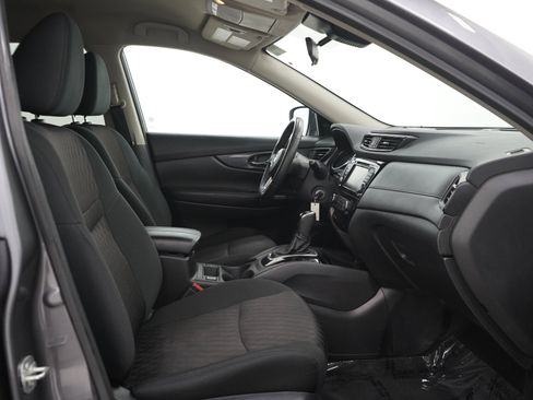Used 2020 Nissan Rogue S w/ Special Edition Package AWD/4WD image 12