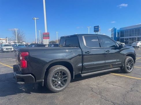 Used 2024 Chevrolet Silverado 1500 High Country w/ Midnight Edition image 2