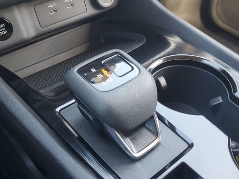 Certified 2025 Nissan Rogue SV w/ SV Premium Package FWD image 29