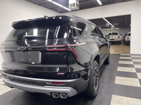 New 2026 Chevrolet Traverse Z71 w/ Enhanced Driving Package image 4