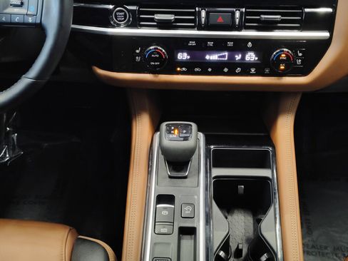 Certified 2024 Nissan Pathfinder Platinum w/ Cargo Package image 25