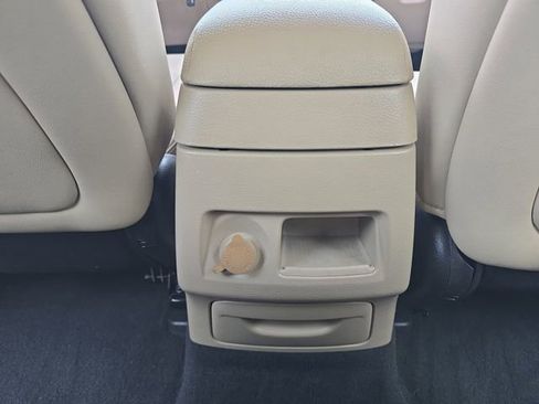 Used 2011 Hyundai Santa Fe Limited FWD image 26