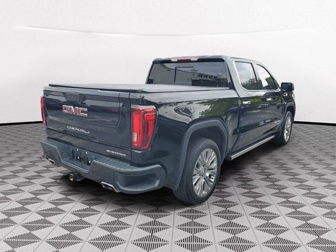 Used 2022 GMC Sierra 1500 Denali w/ Denali Premium Package AWD/4WD image 6