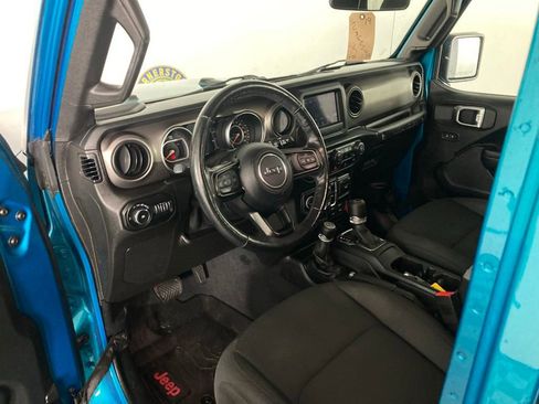 Used 2019 Jeep Wrangler Unlimited Sport S image 13