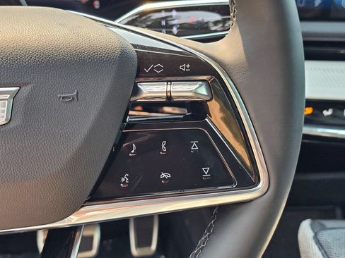 New 2026 Cadillac Optiq Luxury 2 AWD/4WD image 25