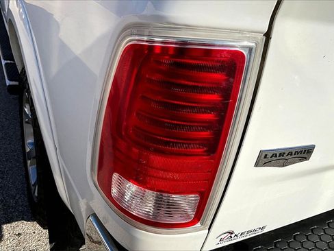 Used 2017 RAM 1500 Laramie image 23