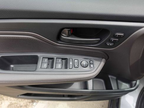 Certified 2024 Honda Odyssey EX-L image 11